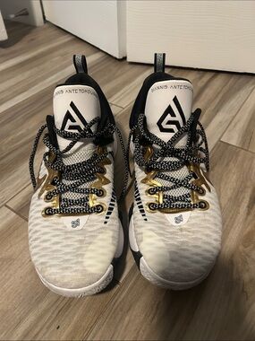 Nike Giannis Athletic Shoes White Black Gold